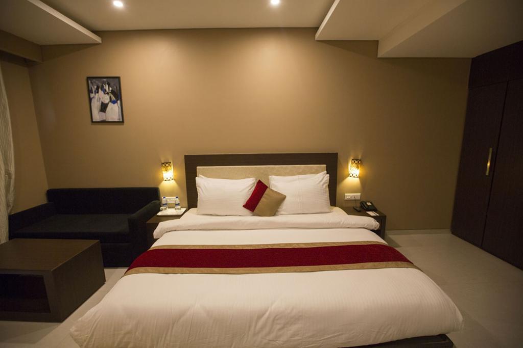 Hotel Anjushree Ujjain Exterior foto