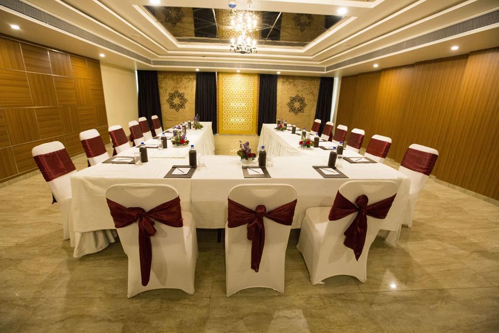 Hotel Anjushree Ujjain Exterior foto